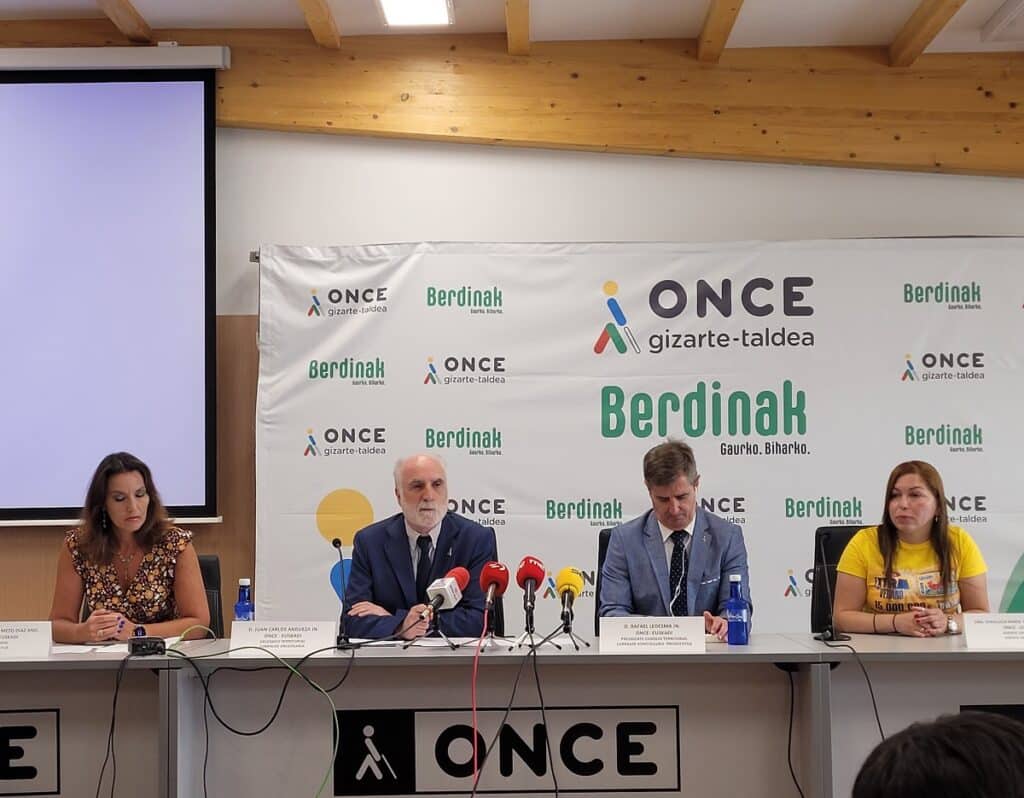 Presentacion del Informe de Valor Compartido de la ONCE en Euskadi 1 El Grupo Social ONCE suma a 9.032 empleados en Euskadi