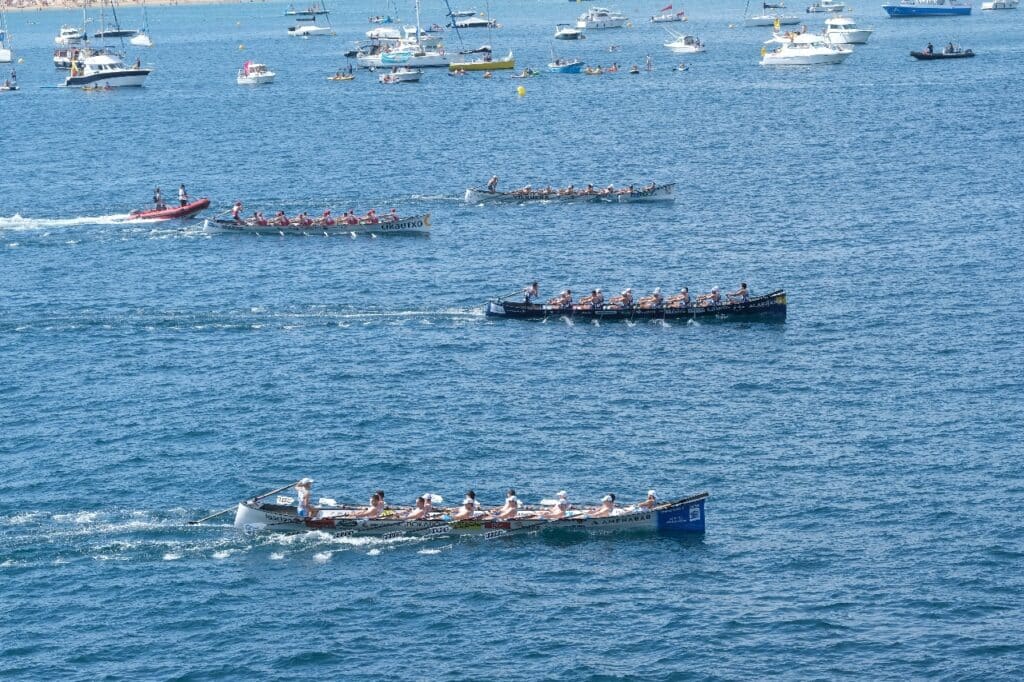 2022 0904 13413800 copy 1280x853 Urdaibai gana la primera jornada de la Bandera de la Concha