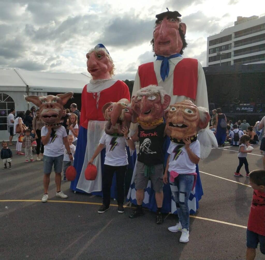 IMG 20190906 WA0050 Fiestas en Txomin Enea y Añorga txiki este fin de semana