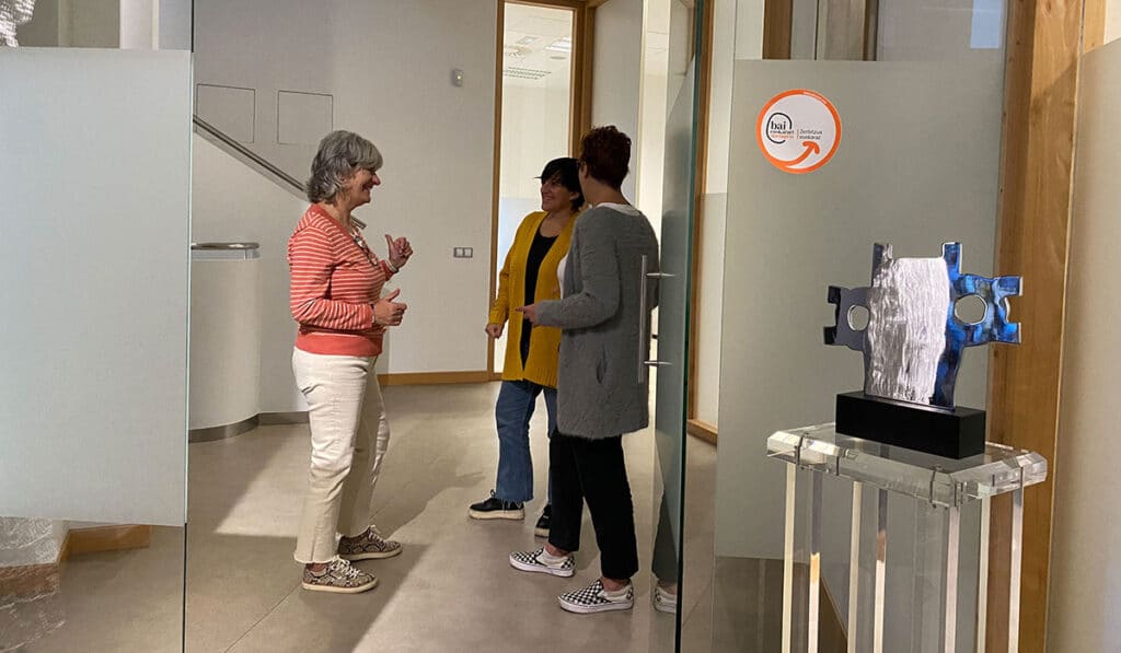Kutxa Fundazioa Bai Euskarari 'Bai Euskarari: Zerbitzua euskaraz' ziurtagiria eskuratu du Kutxa Fundazioak