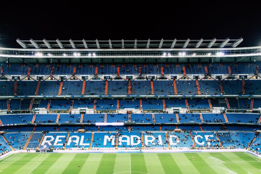 vienna reyes LDuFjsin71k unsplash El defensor del título empieza fuerte: ¿revalidará el Real Madrid el título liguero?