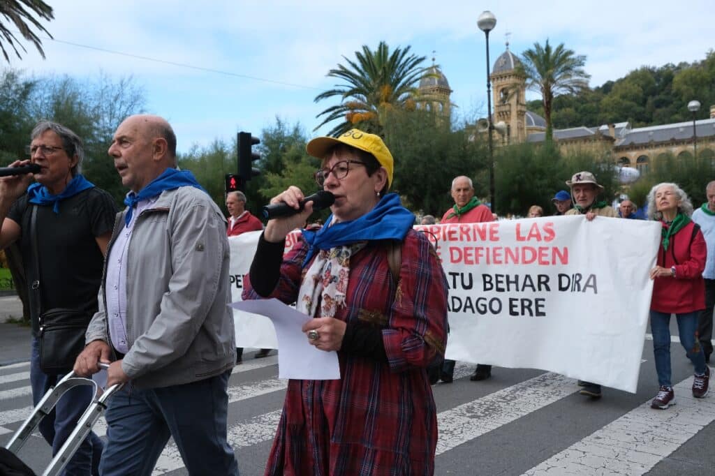 2022 1001 12073700 copy 1280x853 Los mayores reclaman "un modelo de cuidados distinto" con una marcha en Donostia