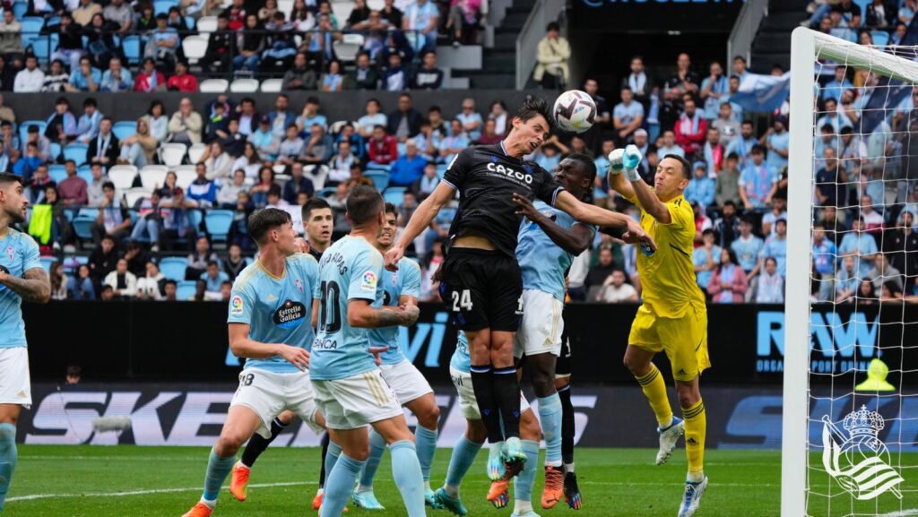 La Real Sociedad tira de oficio en Balaídos (1-2) 15 Celta Real La Real Sociedad tira de oficio en Balaídos (1-2)