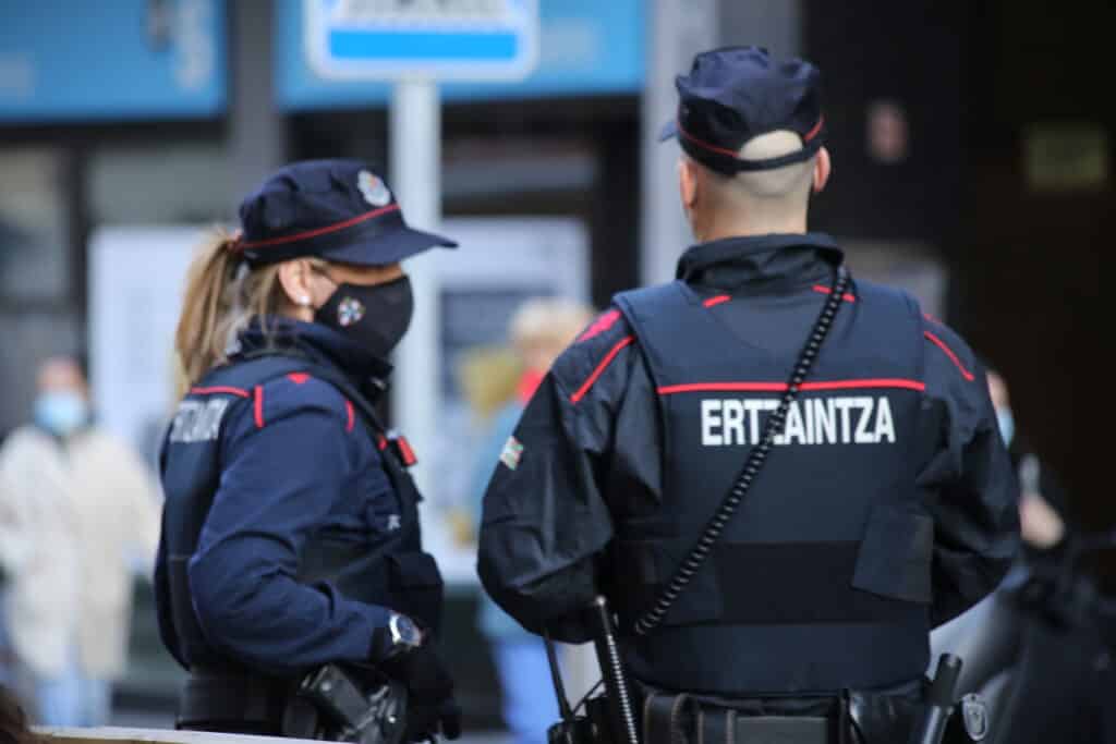 Ertzaintza siempre Ingresa en prisión el detenido en Irun por intento de homicidio