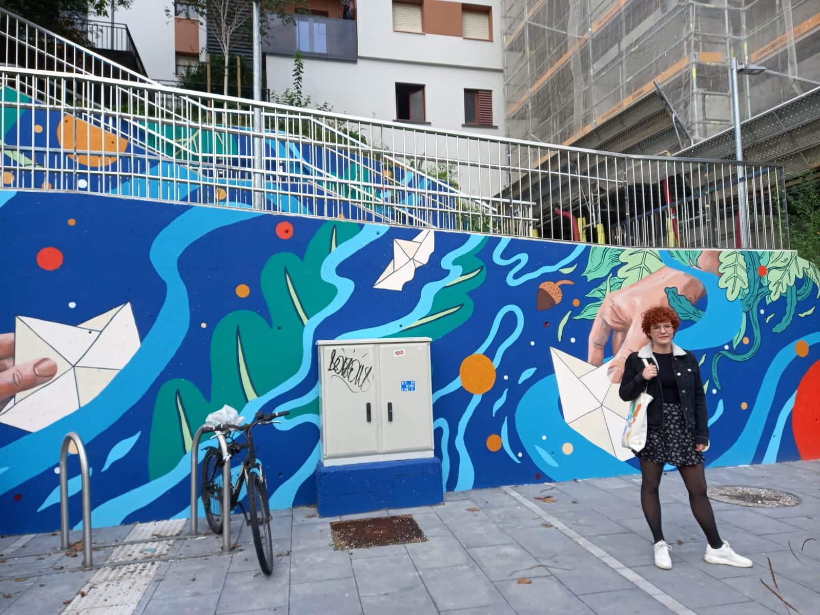 indice - (Fotos) Donostia Apain embellece las fachadas a lo largo del Urumea