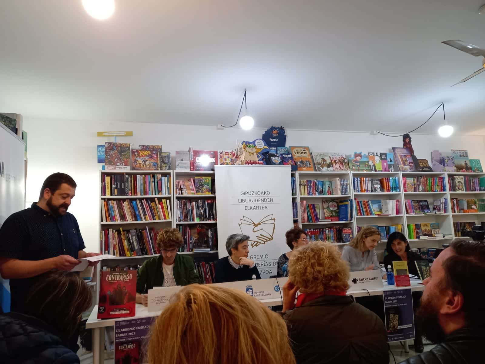 Euskadi de plata3 - La entrega de los Euskadi de Plata se convierte en un homenaje a las librerías