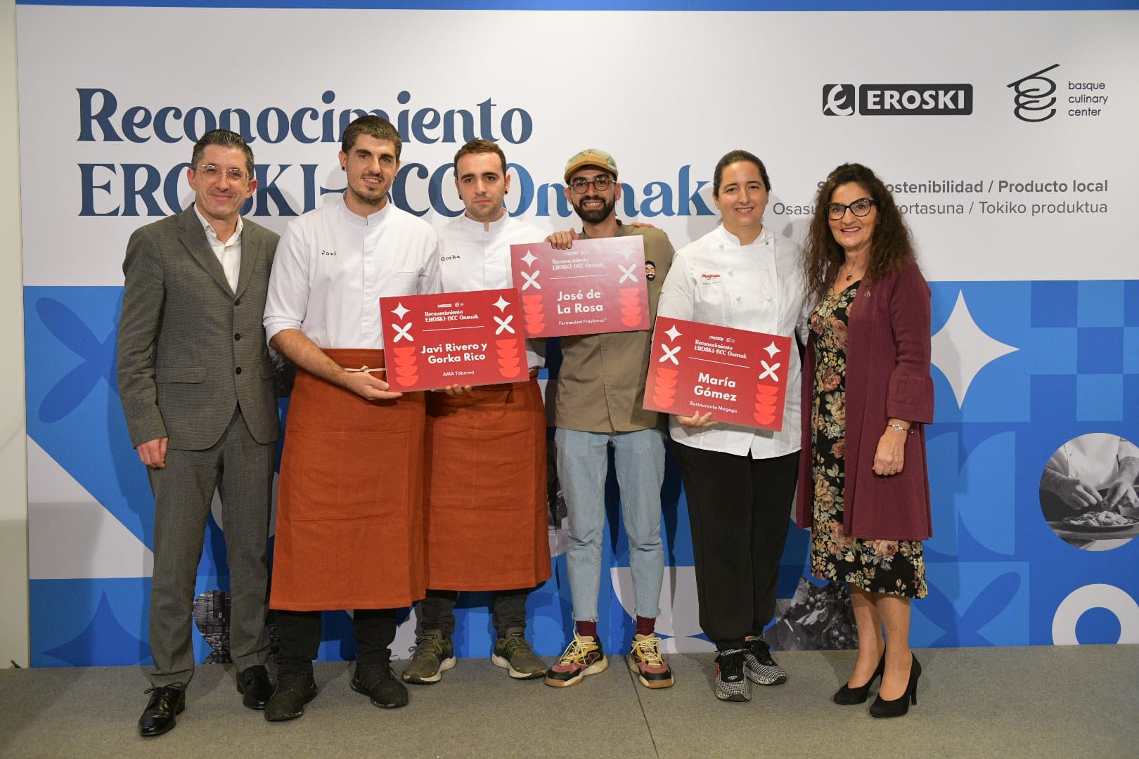 Onenak Rivero y Rico, de Ama Taberna, premios Onenak de Eroski y Basque Culinary Center