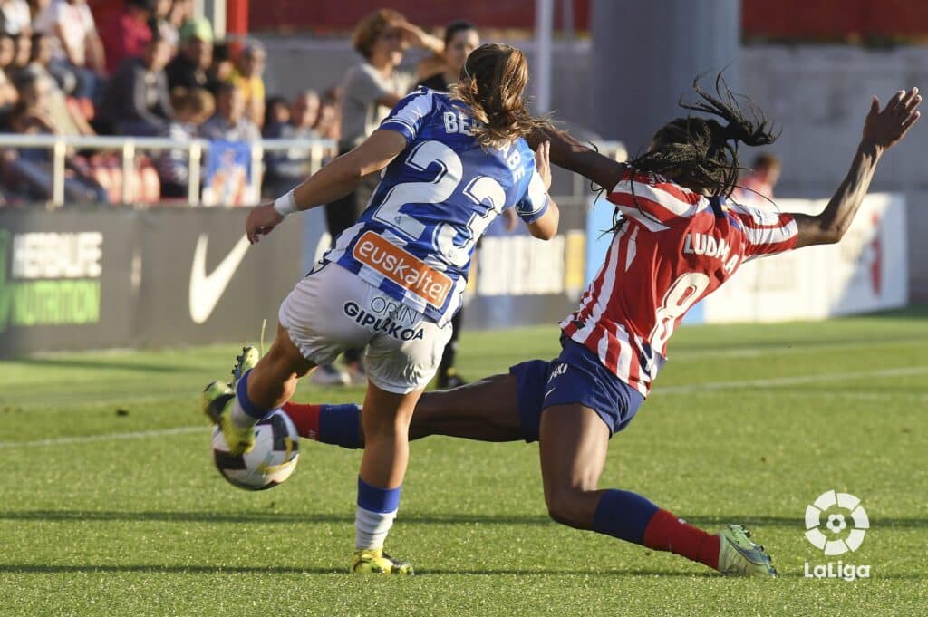 Real Sociedad femenino A la Real Sociedad se le escapa el triunfo ante el Atlético de Madrid (1-1)