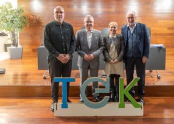 Presentación de la primera comunidad energética solar, TEK Berio. Foto: Diputación