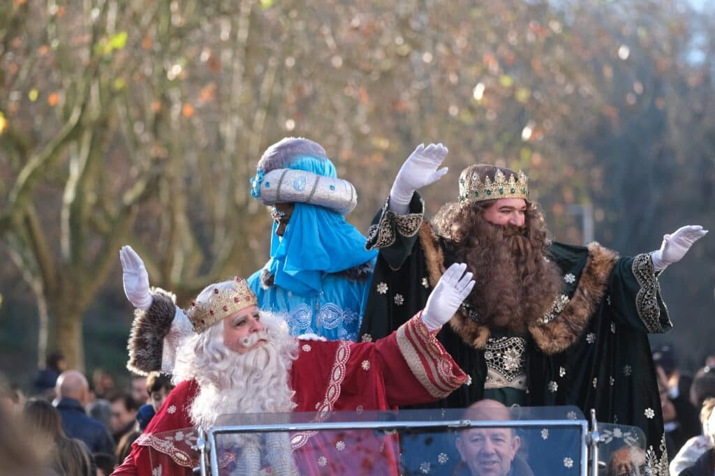 2023 0105 11492600 copy 1280x853 (Fotos) Los Reyes Magos ya están en Donostia y tienen prevista una intensa jornada