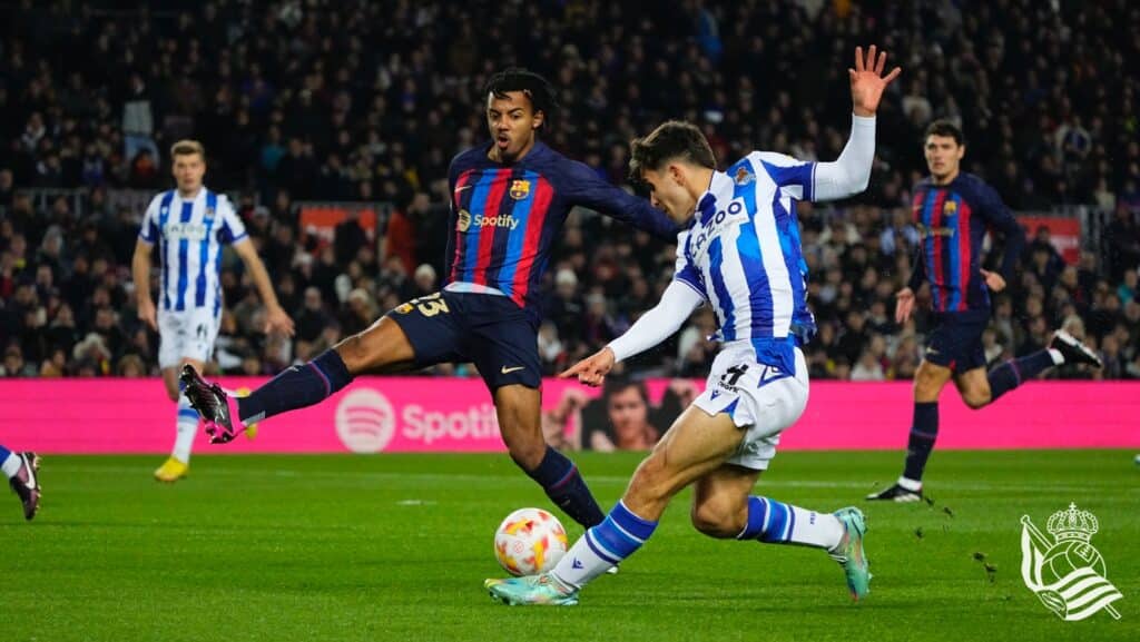 Barca Real El Barcelona elimina a una Real Sociedad luchadora por la mínima (1-0)