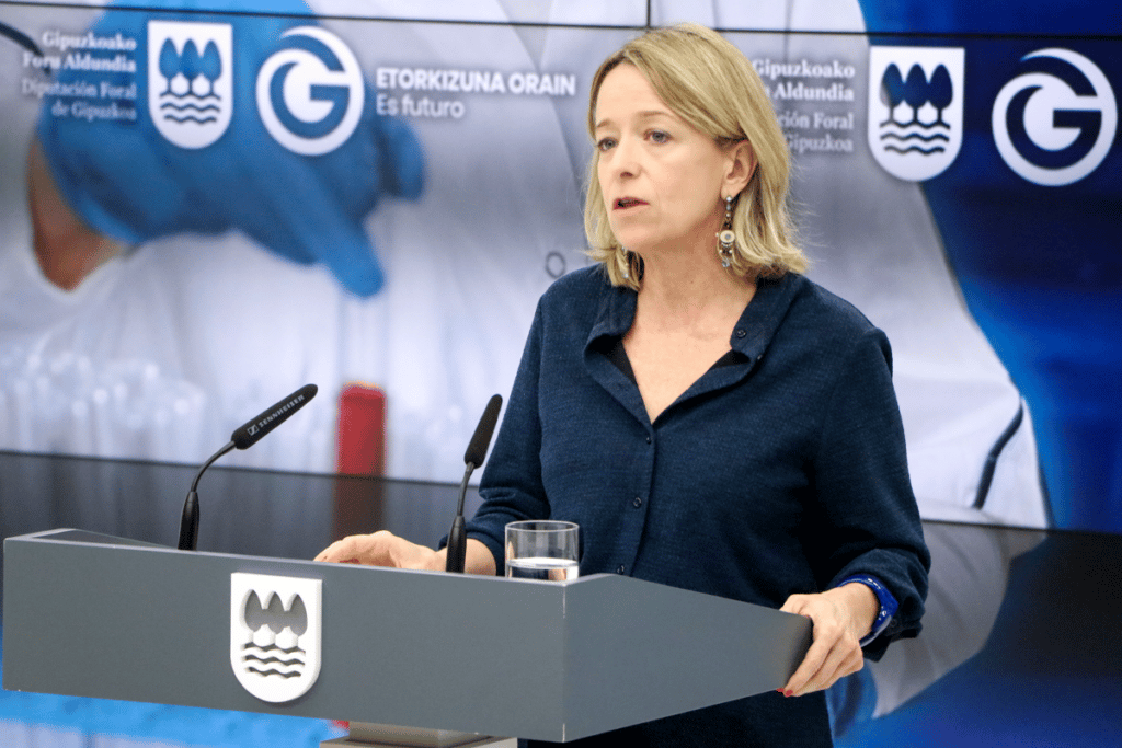 La Diputación reconoce que no llegó a proteger al 100% al menor tutelado 14 Eider hoy martes La Diputación reconoce que no llegó a proteger al 100% al menor tutelado