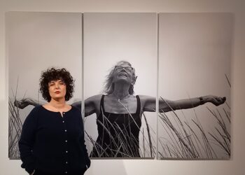 Irene Larrañaga en su exposición. Foto: Aquarium