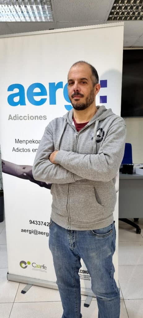 IGNACIO APESTEGUI 'Suicidio en primera persona' esta tarde en la sede de AERGI (Lasarte Oria)