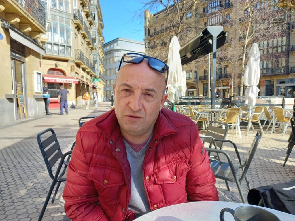 Joseba Belaustegi GuraSOS: "¿Dónde está la web en tiempo real con las emisiones de la incineradora?"