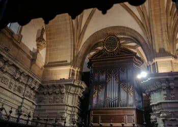 El órgano de la Basílica Santa María del Coro ya está restaurado. Fotos: Santiago Farizano