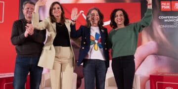 Marisol Garmendia con otras candidatas socialistas del 28M. Foto: PSE