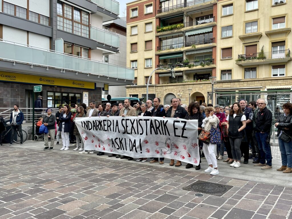 Hondarribia udala Concentración en Hondarribia contra una agresión sexista