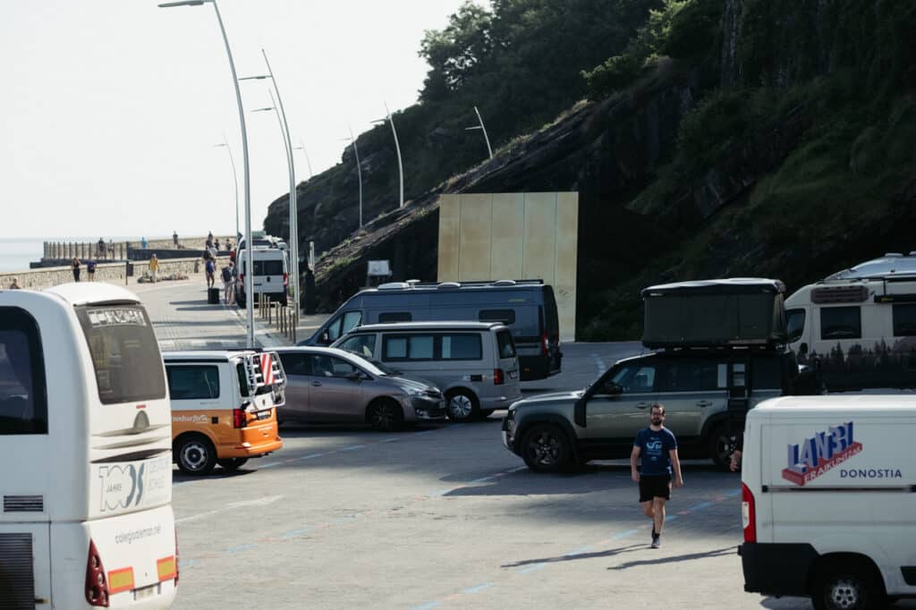 autocaravanas 02 El veto a vehículos de más de 5 metros se extiende al Paseo Nuevo y Sagüés