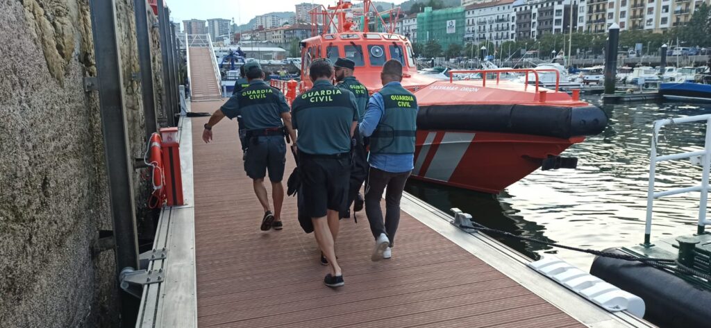 Hallan el cadáver del hombre desaparecido el jueves y trabajan en la identificación de otro 2 cuerpo Hallan el cadáver del hombre desaparecido el jueves y trabajan en la identificación de otro