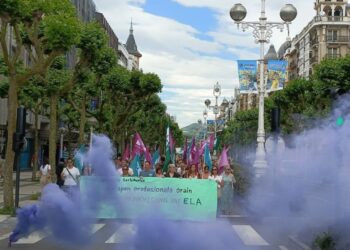 Manifestación de las limpiadoras de Osakidetza. Foto: ELA