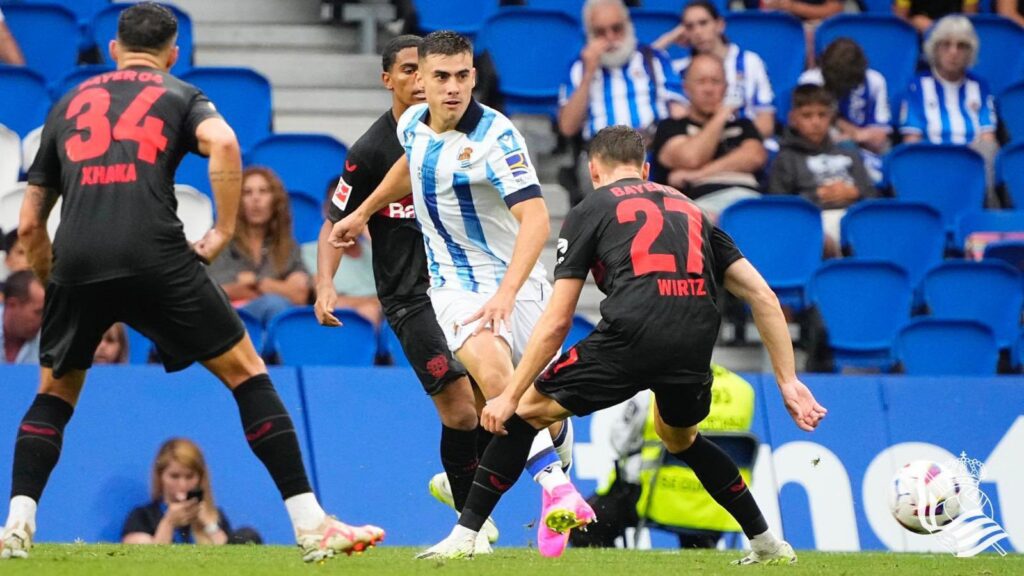 Triunfo de la Real Sociedad ante el Bayer en un buen test 2 Real Bayer Triunfo de la Real Sociedad ante el Bayer en un buen test