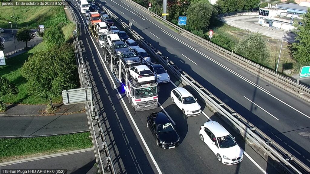 F8OU5W1XcAAo3HR Cruz Roja Euskadi llama a extremar la precaución en carretera ante la Operación Salida