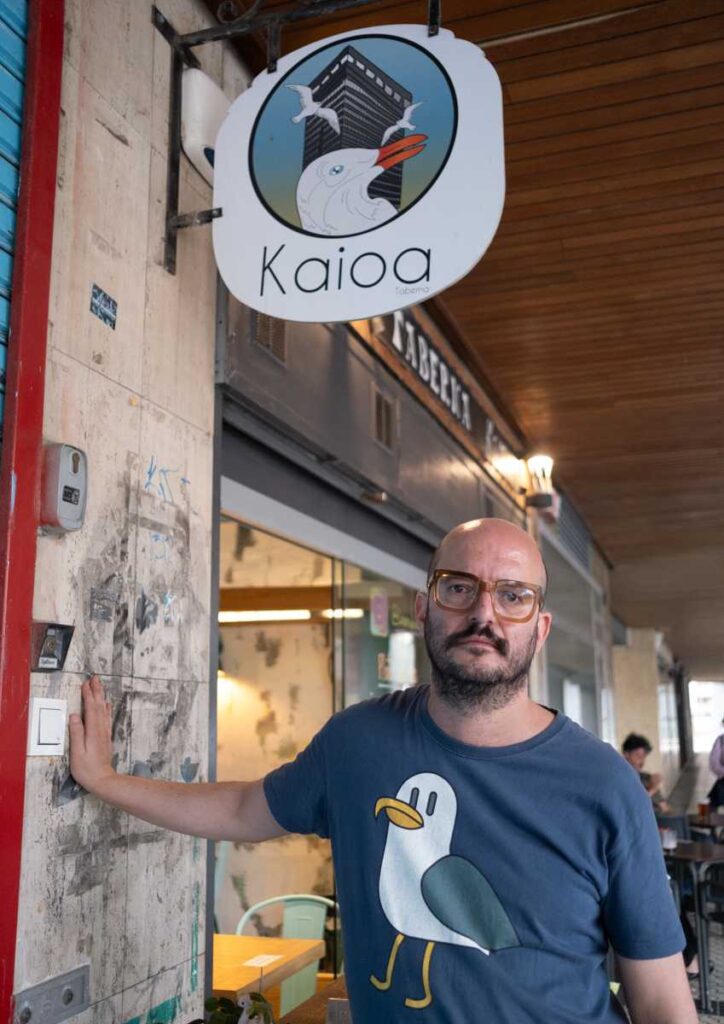 XE4S9831 La taberna Kaioa de Atotxa, dos años en bucle por la inseguridad en Egia