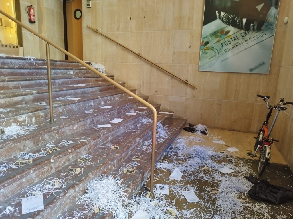 correos ELA firma el preacuerdo de Limpieza de Gipuzkoa con un 20% de subida salarial