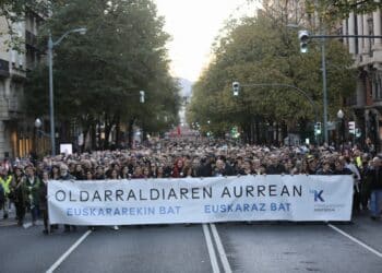 Manifestación en Bilbao contra las sentencias del euskera. Foto: PNV (vía redes)