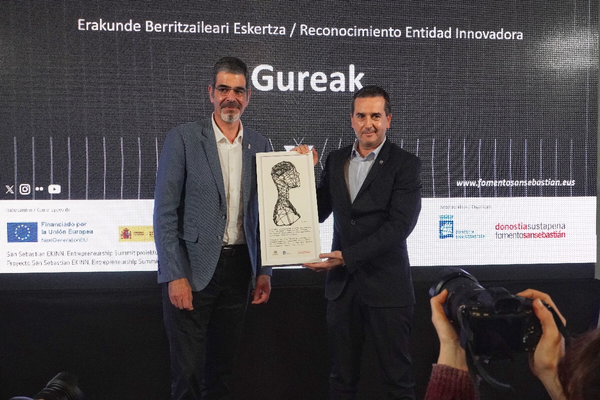 IMG 5069 HispaVista, Indicate Solutions y Gureak, Premios DSS WeekINN a la Empresa Innovadora