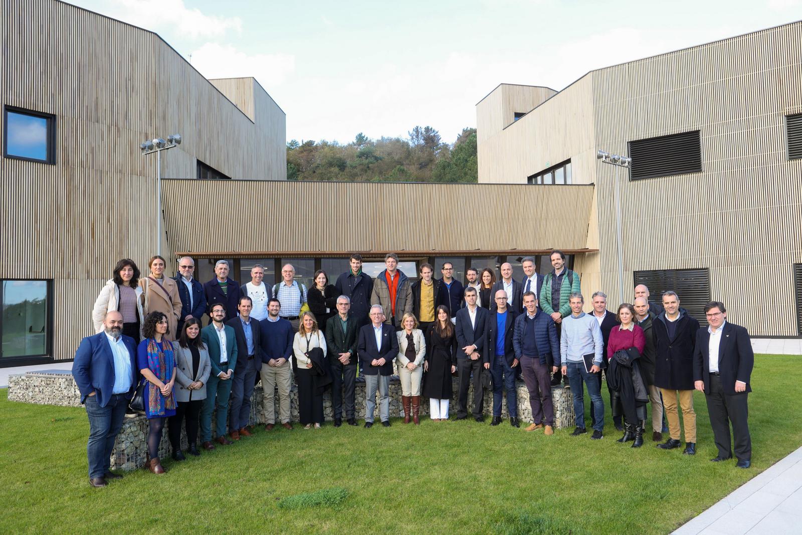 WhatsApp Image 2023 11 23 at 12.17.43 Gipuzkoa presenta Zirkular Bat para reciclar baterías