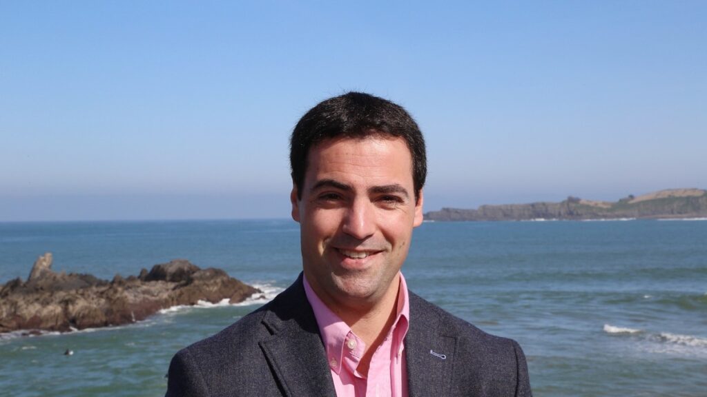 imanol pradales opta a liderar la circunscripcion El PNV propone a Imanol Pradales como candidato a Lehendakari