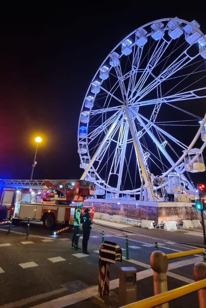 WhatsApp Image 2023 12 28 at 20.34.03 Rescate de 67 personas de la noria de Alderdi Eder por una avería