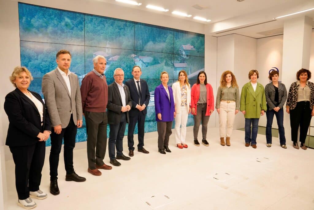 EUDEL MENDOZA Diputación y Eudel acuerdan reforzar la financiación de los pueblos pequeños