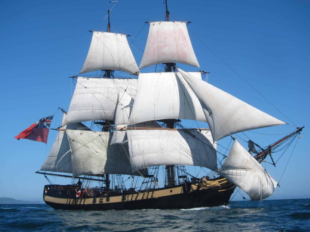 Phoenix 1 Un barco de película en Pasaia Itsas Festibala 2024