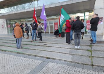 Imagen de la concentración en el campus de Donostia. Foto: Steilas