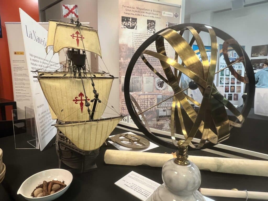 Una exposición en Donostia recrea la botica de la primera vuelta al mundo 2 barco original Una exposición en Donostia recrea la botica de la primera vuelta al mundo