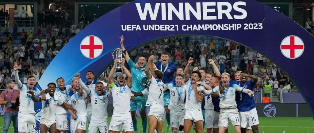 real 25af95a8 ce70 4164 9655 59994c6c33b5 ¿Cómo consiguió la selección de Inglaterra ganar la Eurocopa juvenil 2023?