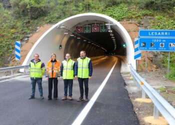 Visita de los responsables institucionales al túnel de Lesarri. Foto: DFG