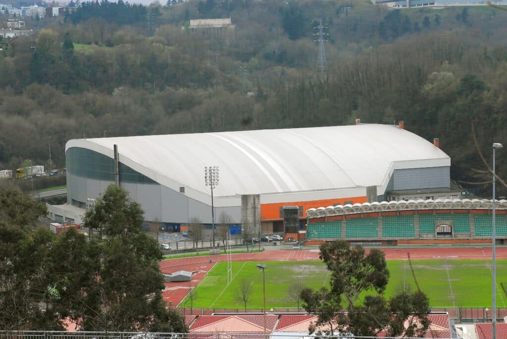 Velodromo La cubierta del velódromo de Anoeta se renovará íntegramente antes de fin de año