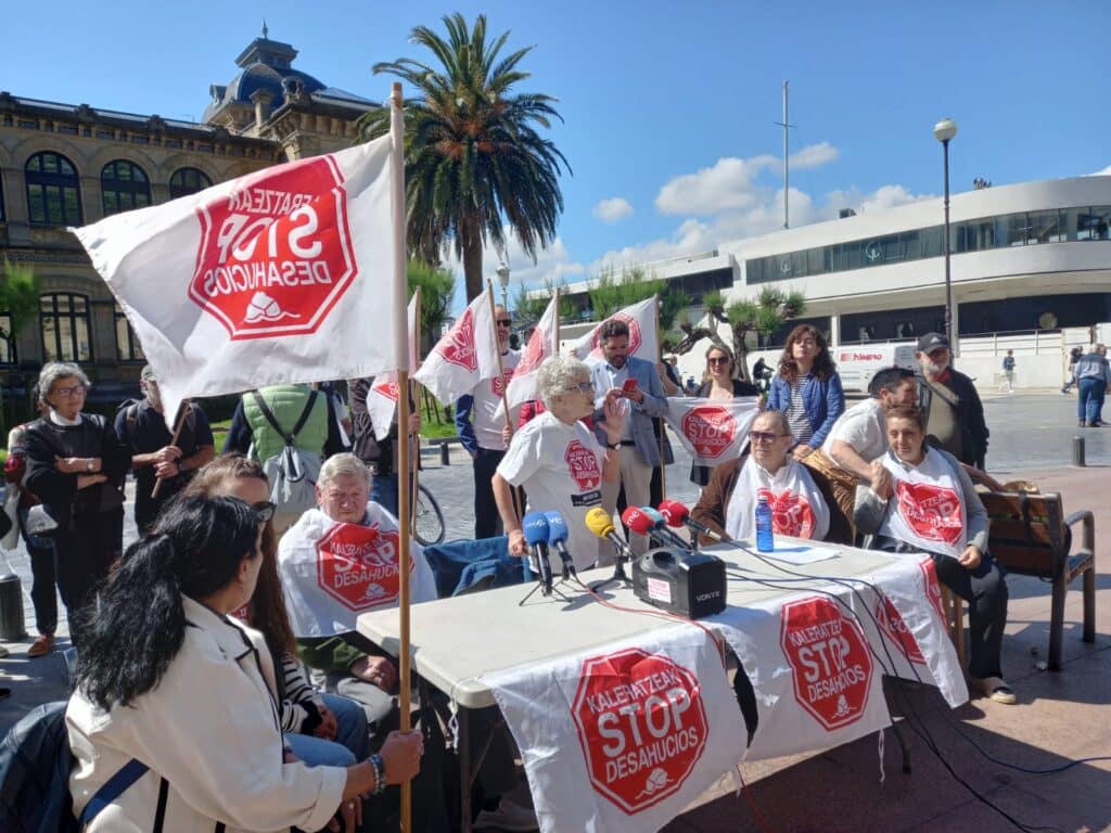 WhatsApp Image 2024 05 24 at 11.30.46 Rosa García: "Si el Ayuntamiento no da ejemplo en materia de vivienda nos tendrá enfrente"