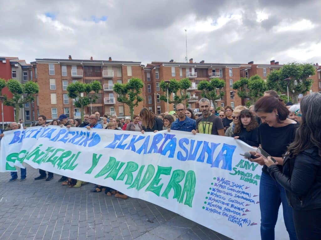 WhatsApp Image 2024 05 30 at 19.06.29 2 Un arrestado tras acuchillar a otro hombre en Martutene