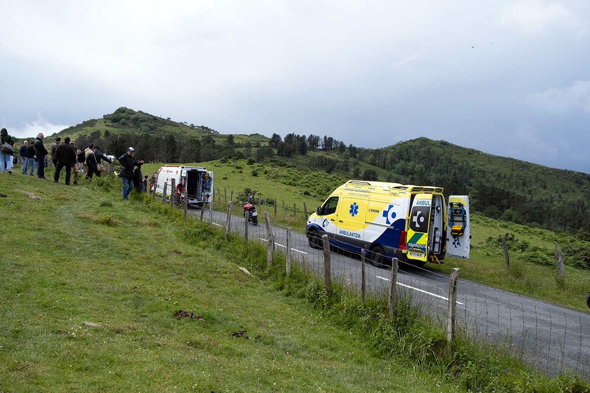 Fondo Tres heridos graves y dos leves al ser arrollados en una prueba motociclista en Jaizkibel