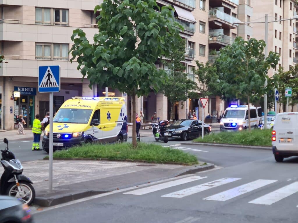 WhatsApp Image 2024 07 16 at 21.21.39 Un detenido en la Avenida de Barcelona por amenazas con arma blanca