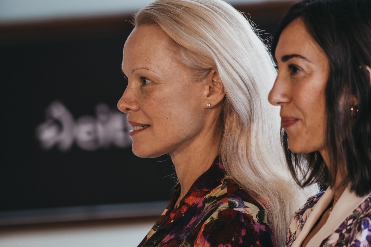 XE4S4355 Pamela Anderson se reinventa en San Sebastián: "He dudado de mí muchas veces"