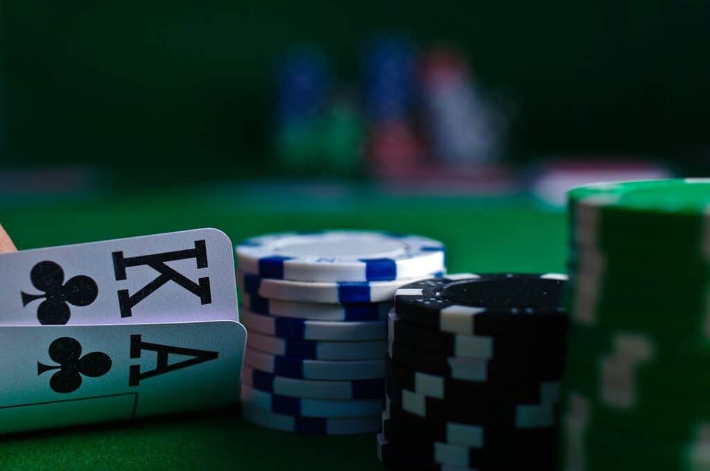 michal parzuchowski U8n O7rEq7o unsplash Las diferencias de jugar en una ruleta online de una ruleta tradicional