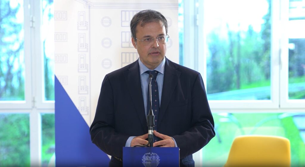 AlbertoMartinez (Vacunas caducadas) La mayoría de los afectados ya están revacunados, asegura el consejero
