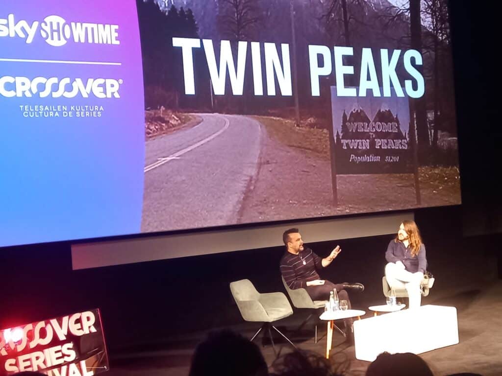 Crossover regala una noche de magia 'Lynch' con la ilustre 'Twin Peaks' en Tabakalera 15 WhatsApp Image 2025 03 25 at 19.09.18 Crossover regala una noche de magia 'Lynch' con la ilustre 'Twin Peaks' en Tabakalera