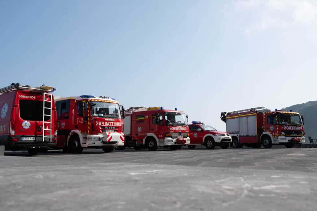 Los bomberos de Donostia abren sus puertas este sábado con talleres y maniobras en directo 2 DSCF4515 Los bomberos de Donostia abren sus puertas este sábado con talleres y maniobras en directo
